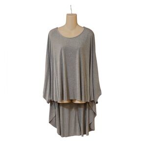 CoCo+Carmen  Dolman High  Lo Cape Top‎ one size